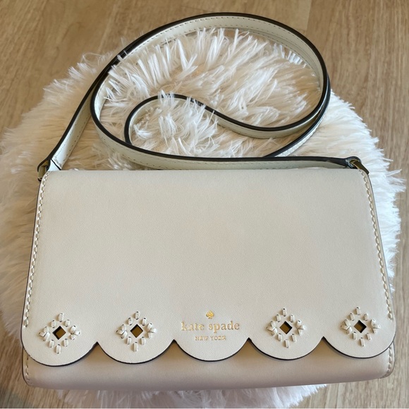 Kate Spade Magnolia Street Addison Crossbody - Picture 1 of 13